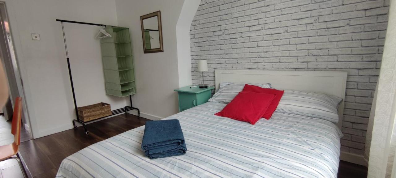 Location Location Location, Whole Apartment For You! London Exterior foto