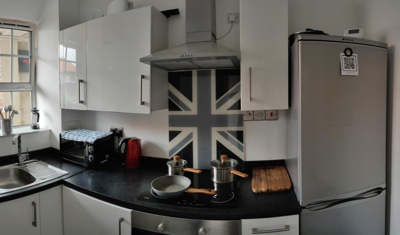 Location Location Location, Whole Apartment For You! London Exterior foto